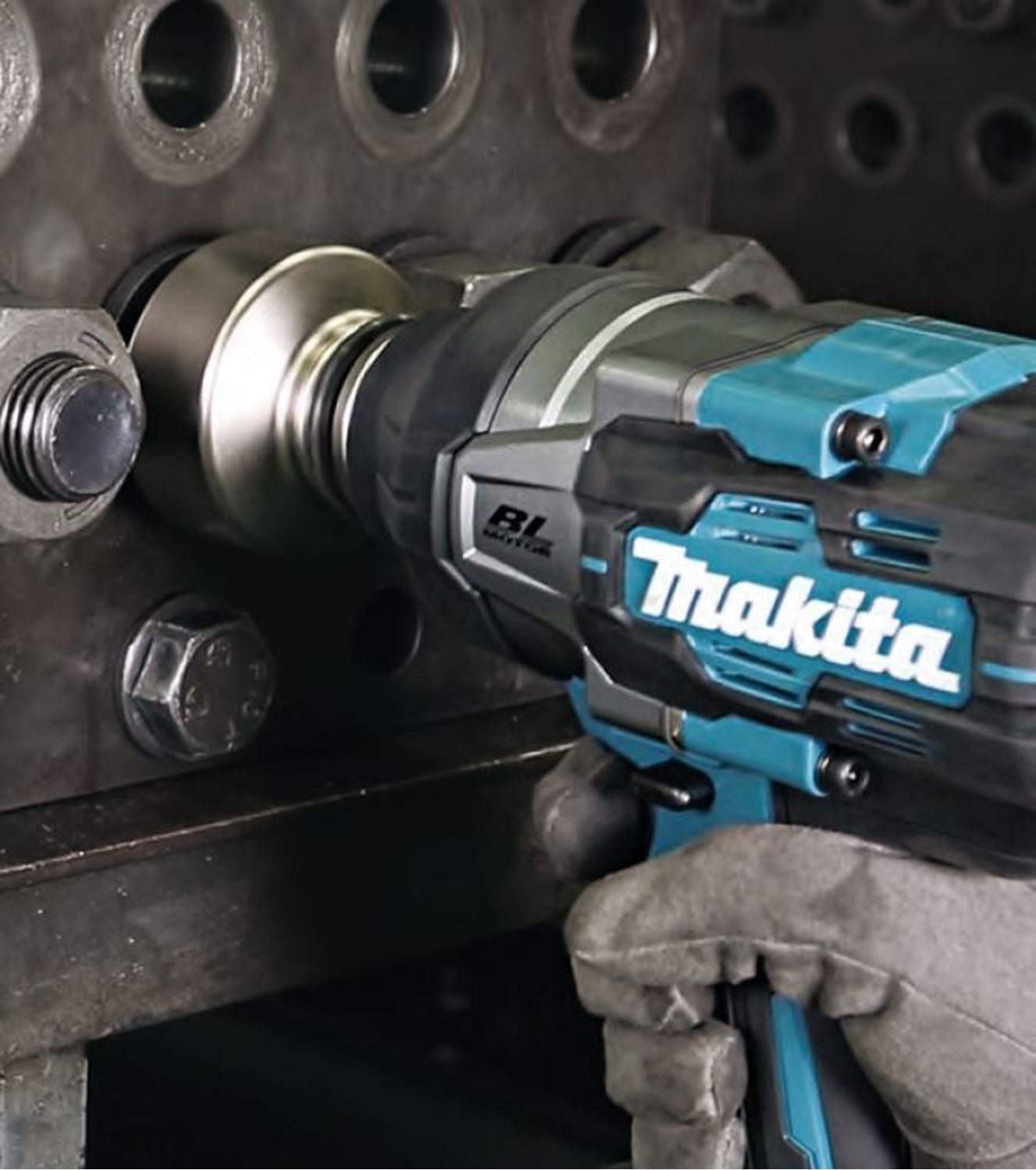 Снимка на Акумулаторен гайковерт MAKITA TW001GM201 ,XGT 40V 2 батерии x 4.0Ah