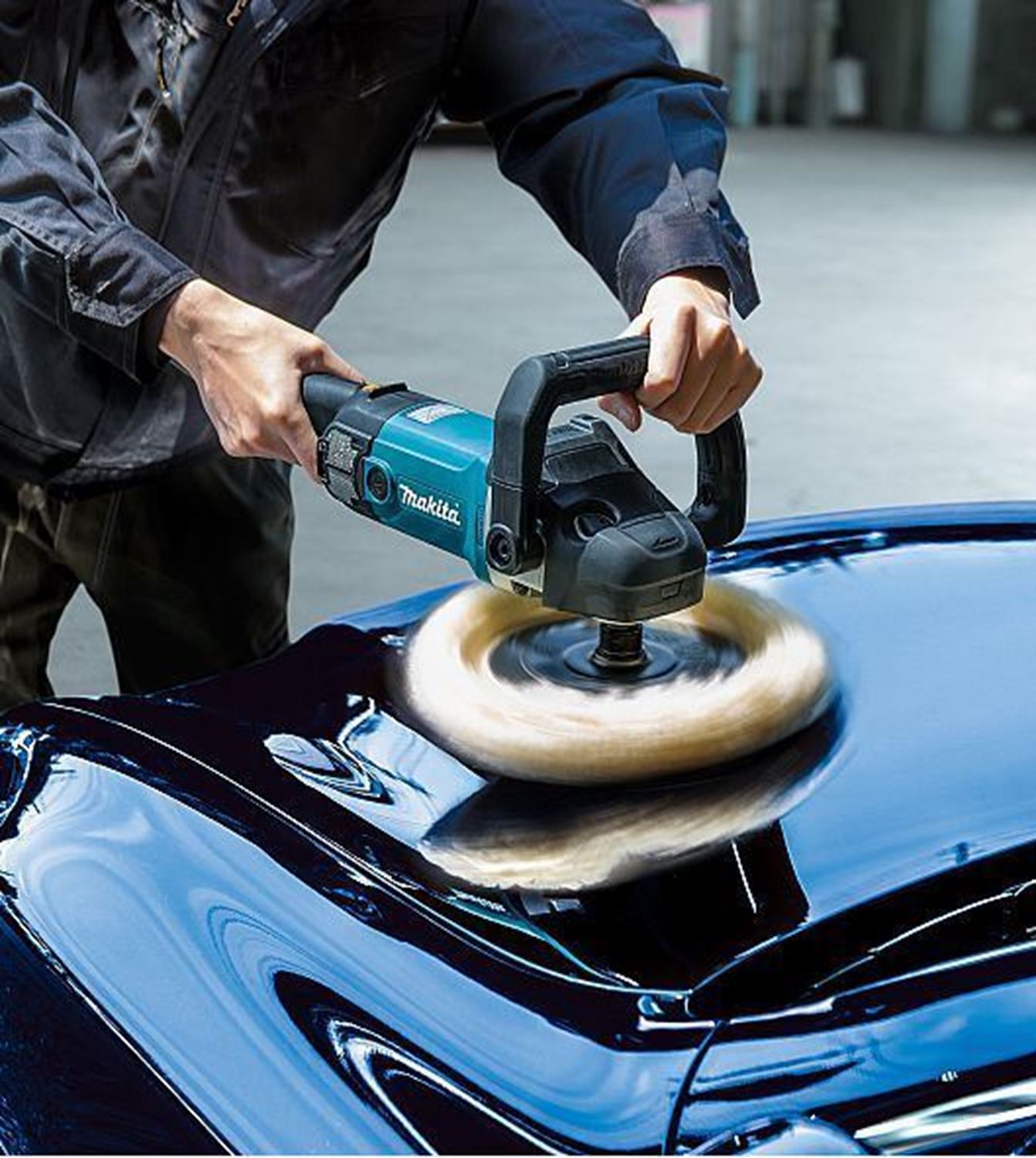 Снимка на Полирмашина Makita 9237CB,1200W, 165 (180) mm, регулир.на об.