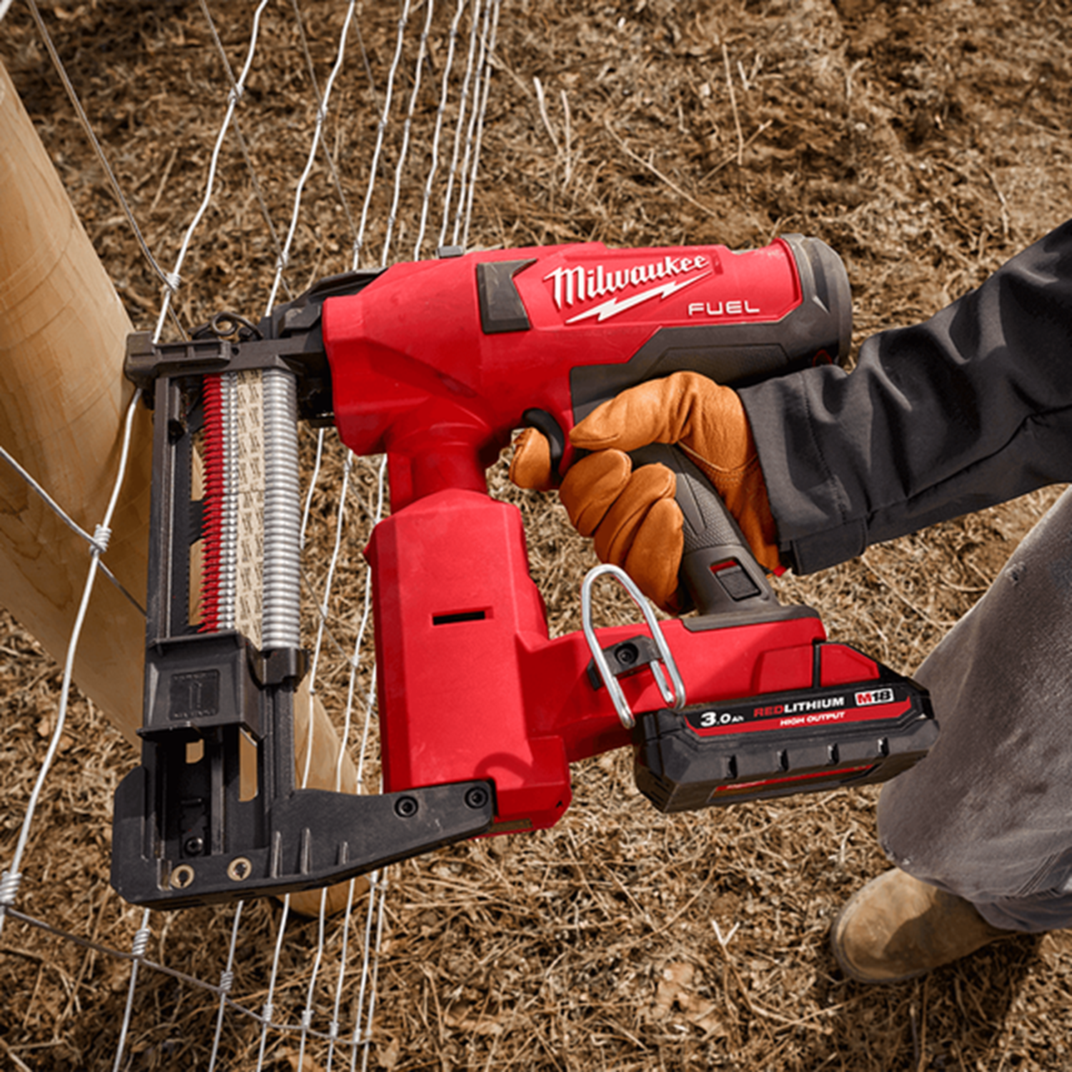 Снимка на Скоби за ограда 45мм./960бр. подходящи за такер Milwaukee M18FFUS, 4932480359