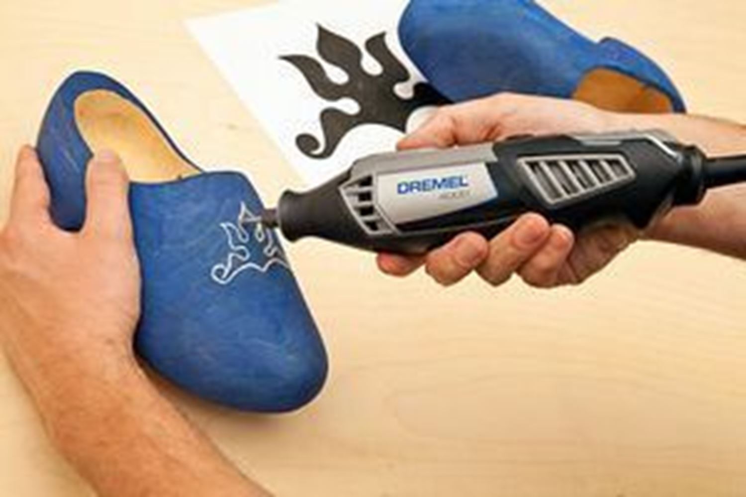 Снимка на Универсален комплект от 150 части DREMEL® консумативи;2615S724JA 