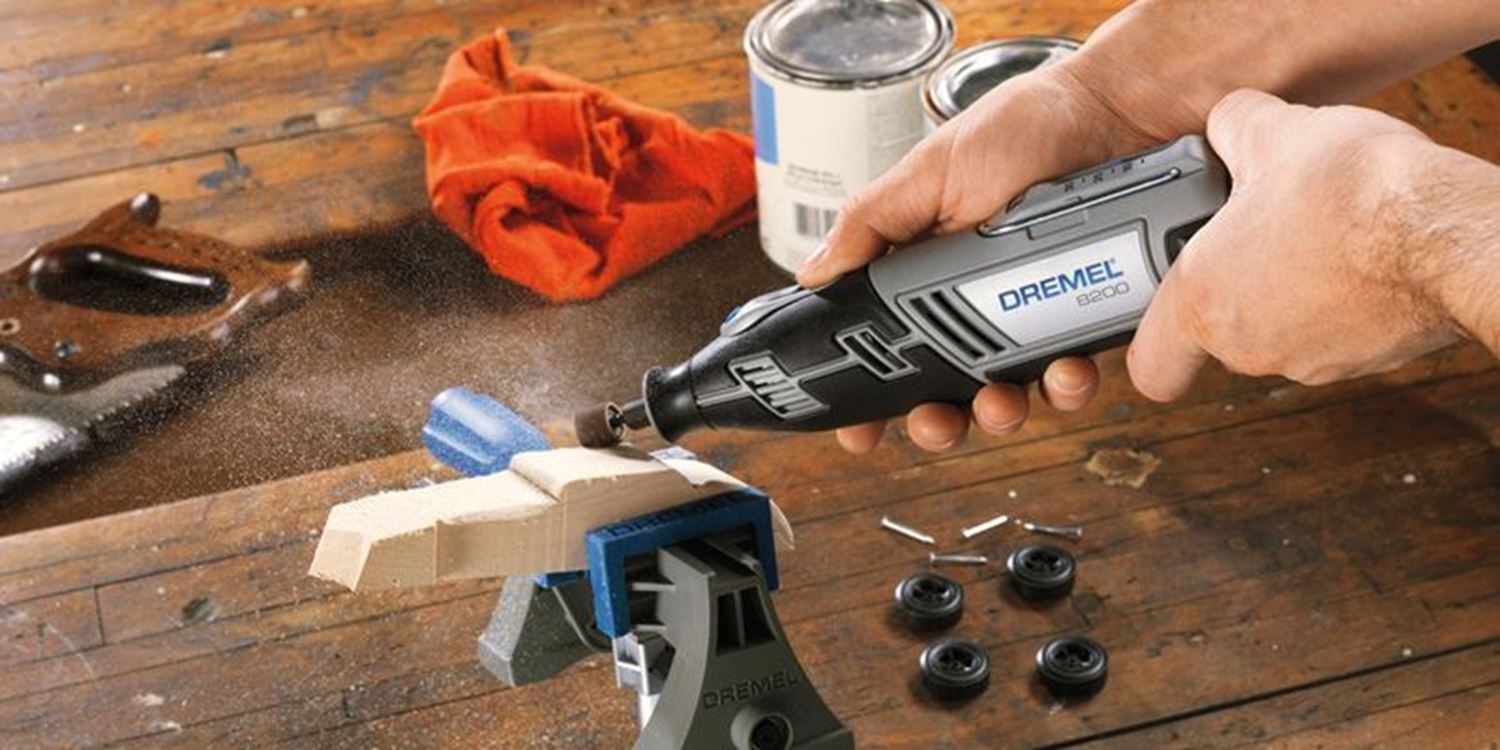 Снимка на Универсален комплект от 150 части DREMEL® консумативи;2615S724JA 