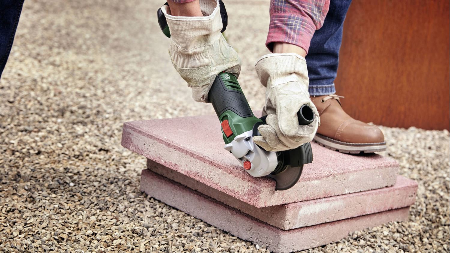 Снимка на Акумулаторен ъглошлайф UniversalGrind 18V-75 (115 мм),Solo,06033E5000,Bosch