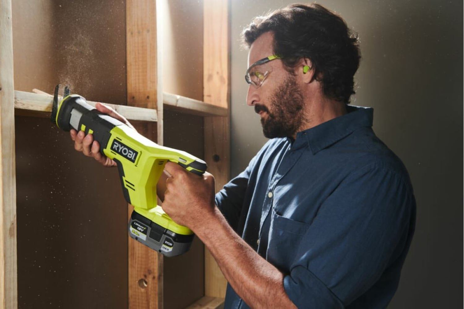 Снимка на Акумулаторен саблен трион RRS18-0,5133005404,Ryobi