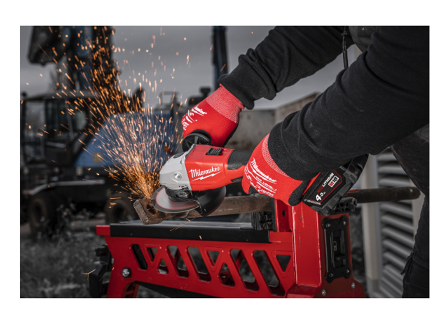 Снимка на Акумулаторен ъглошлайф MILWAUKEE 125 mm M18BLSAG125X-402X, 2Батерии x 4Ah, Куфар, Зарядно, 4933492644