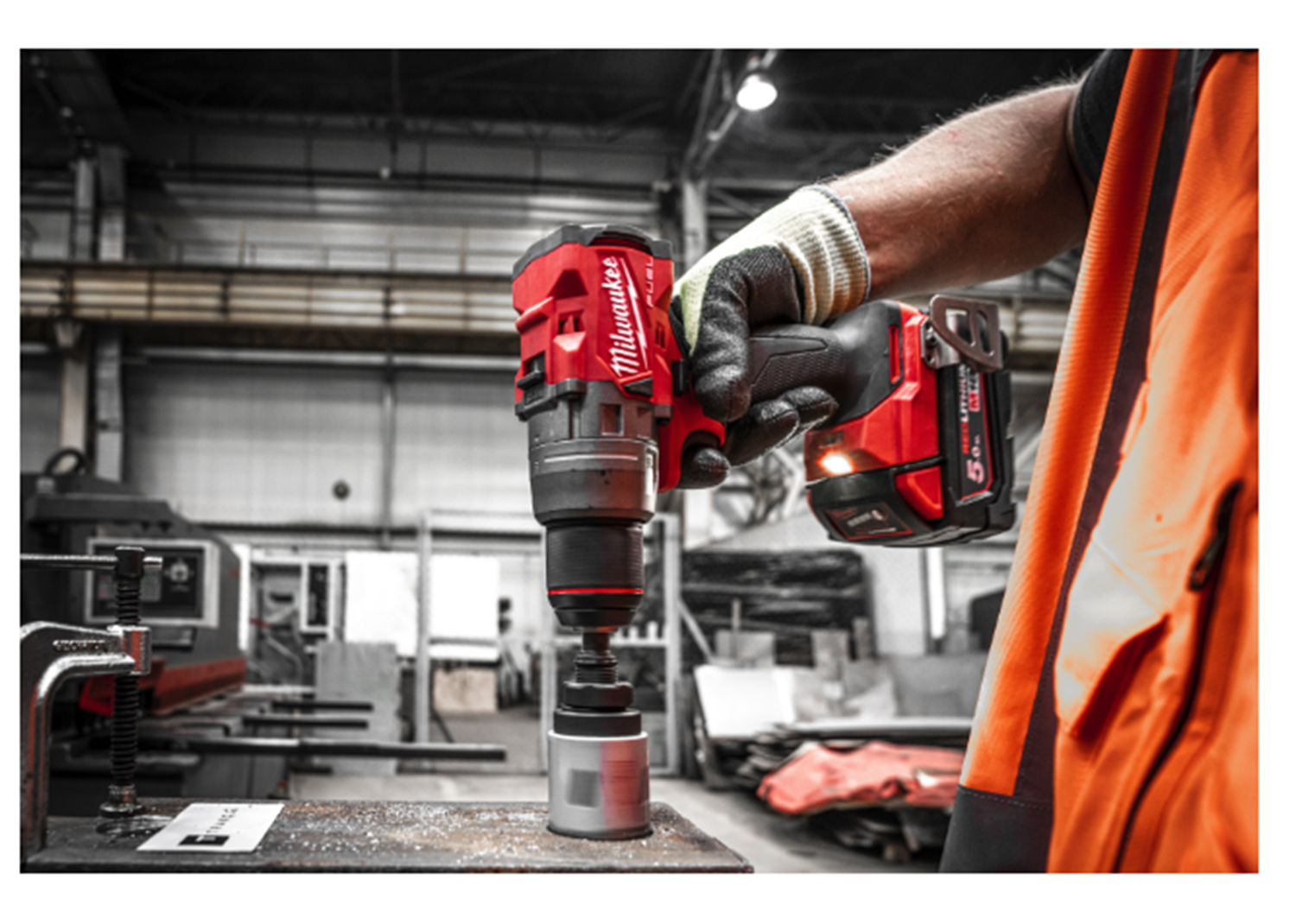Снимка на Акумулаторна ударна бормашина MILWAUKEE M18FPD3-502P, 2 Батерии X 5Ah, 18V, Зарядно, Packout
