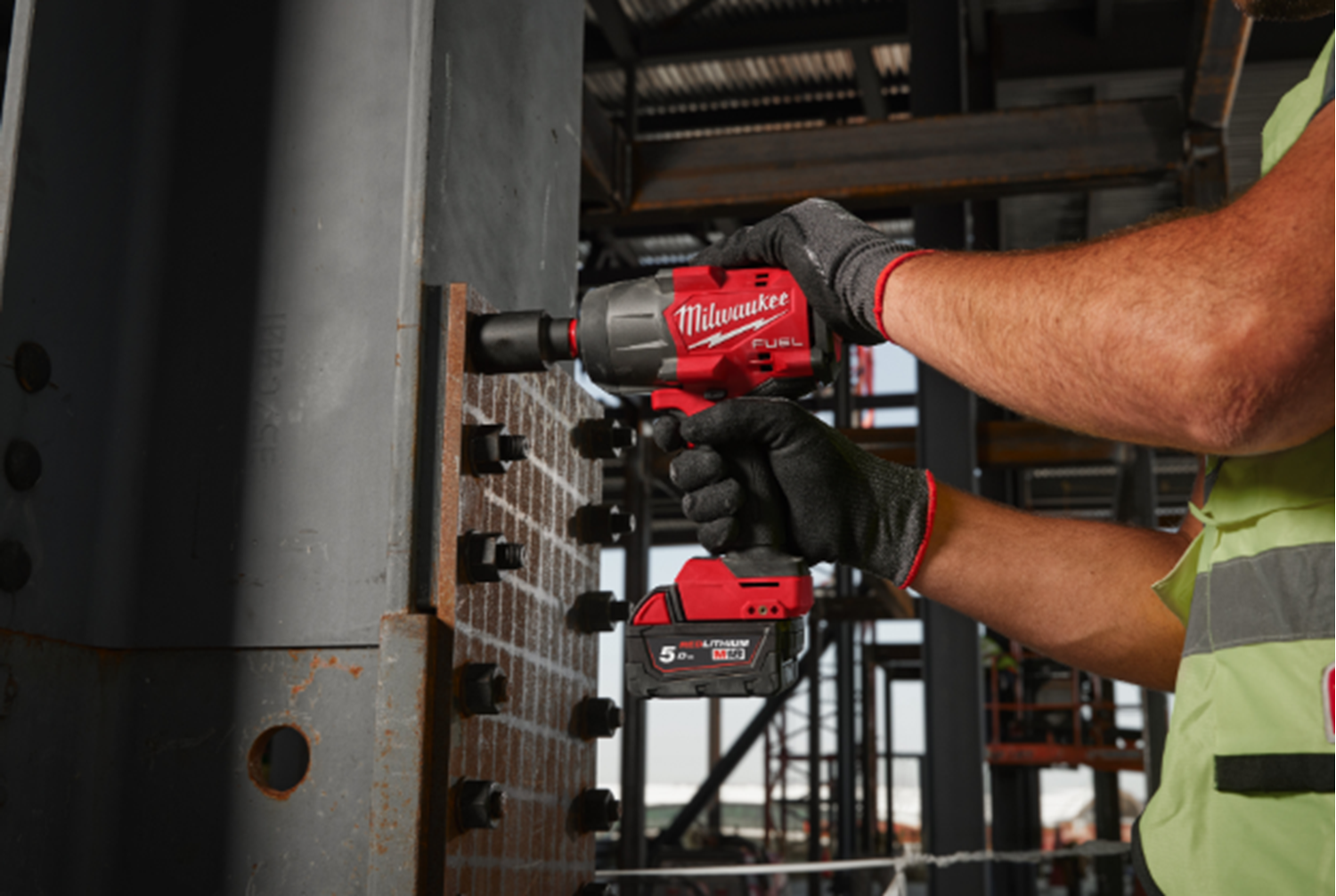 Снимка на Акумулаторен ударен гайковерт MILWAUKEE M18 FUEL™ ½″ M18FHIW2F12-0, SOLO, 4933498056